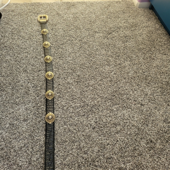 Vintage Black and Gold Women's Belt - Picture 12 of 16